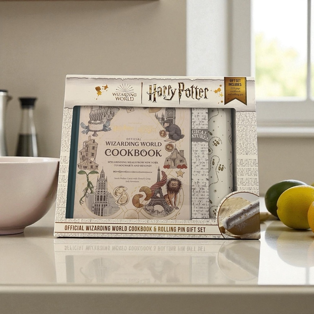 Warner Bros. Wizarding World Cookbook & Rolling Pin Set - New
